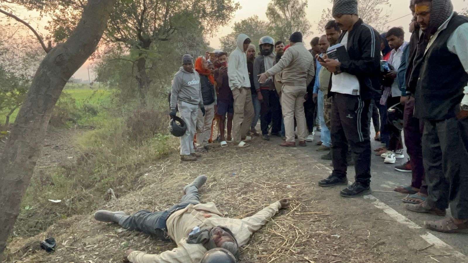 बेटे की हत्या मामले में होनी थी गवाही, कोर्ट से घर लौटने के दौरान गोली मारकर हत्या