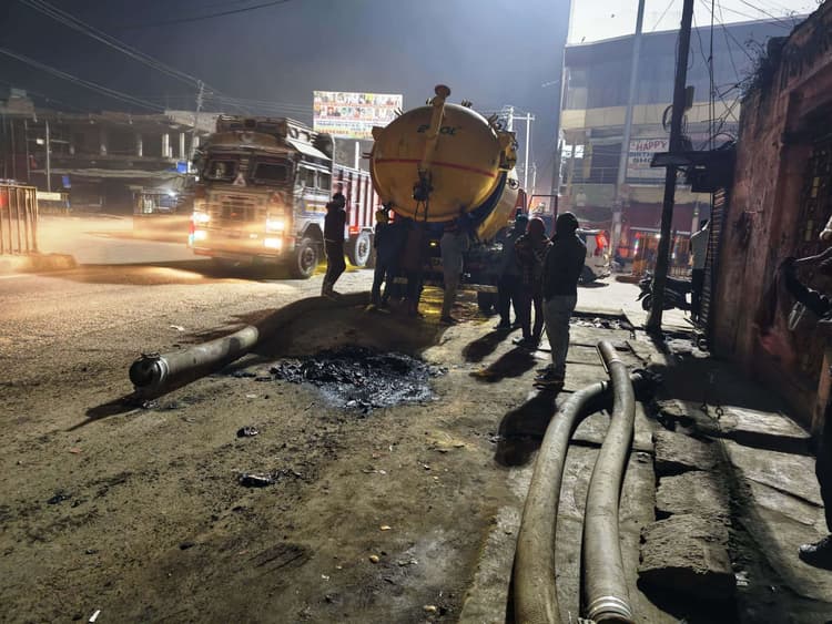 Aurangabad News : भखरुआं मोड़ पर जलजमाव स्थायी समस्या