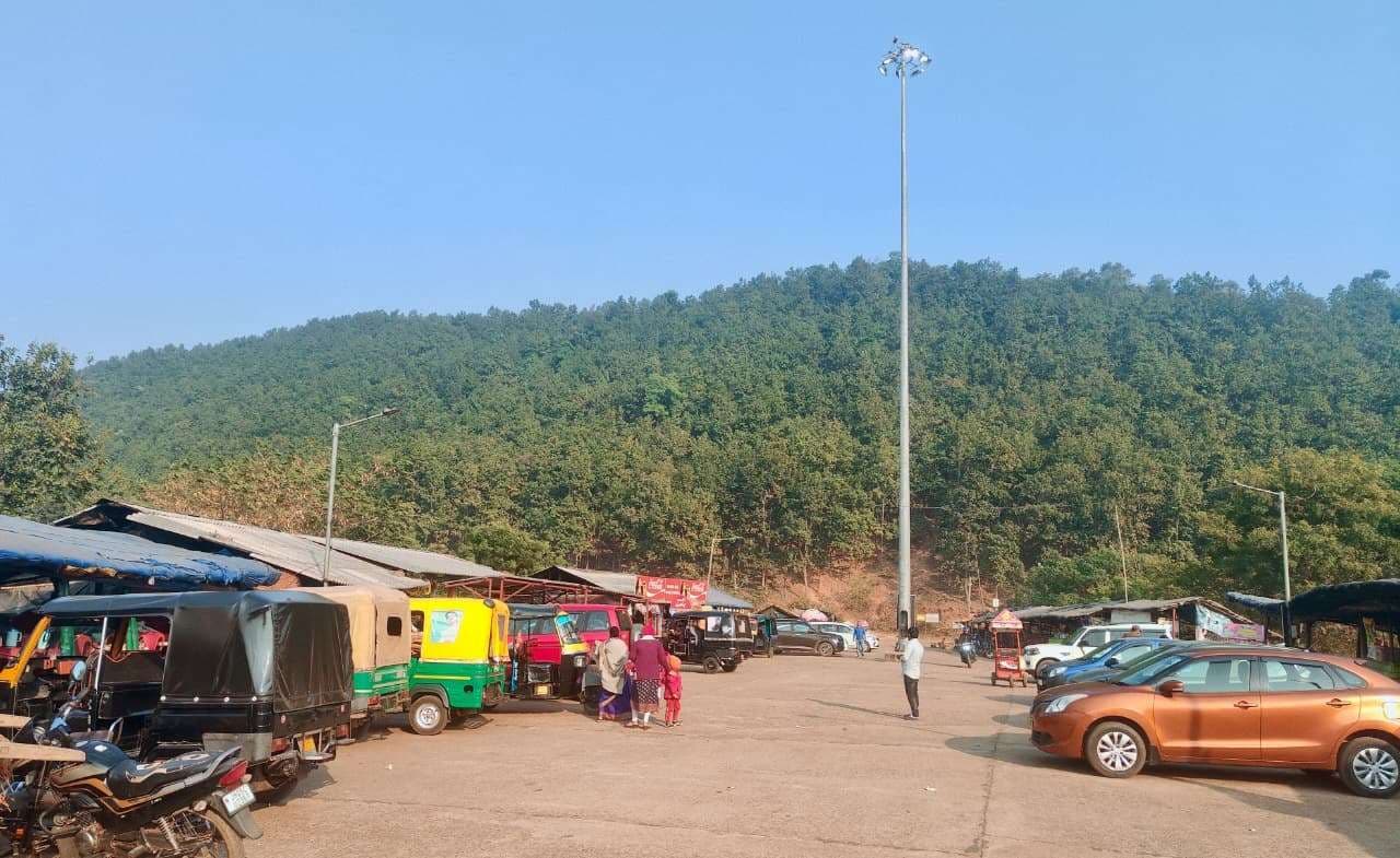 East Singbhum News : बुरुडीह डैम के पास सुरक्षा व्यवस्था की खुली पोल, प्रशासन के दावे बेअसर