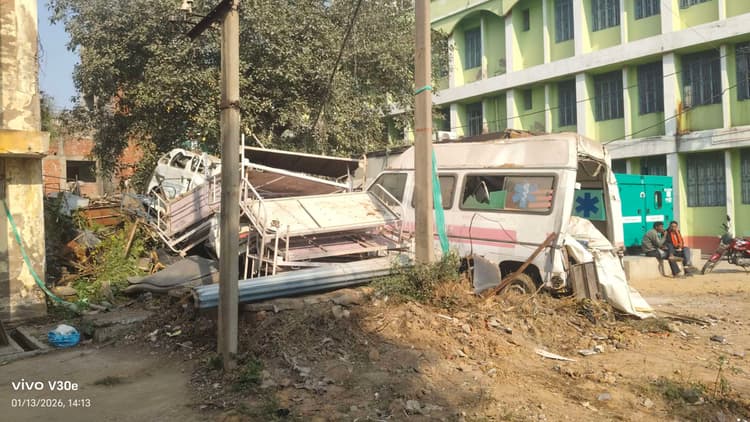 डीएम के निरीक्षण के बाद अनुमंडलीय अस्पताल की व्यवस्था सुधारने में जुटे अधिकारी