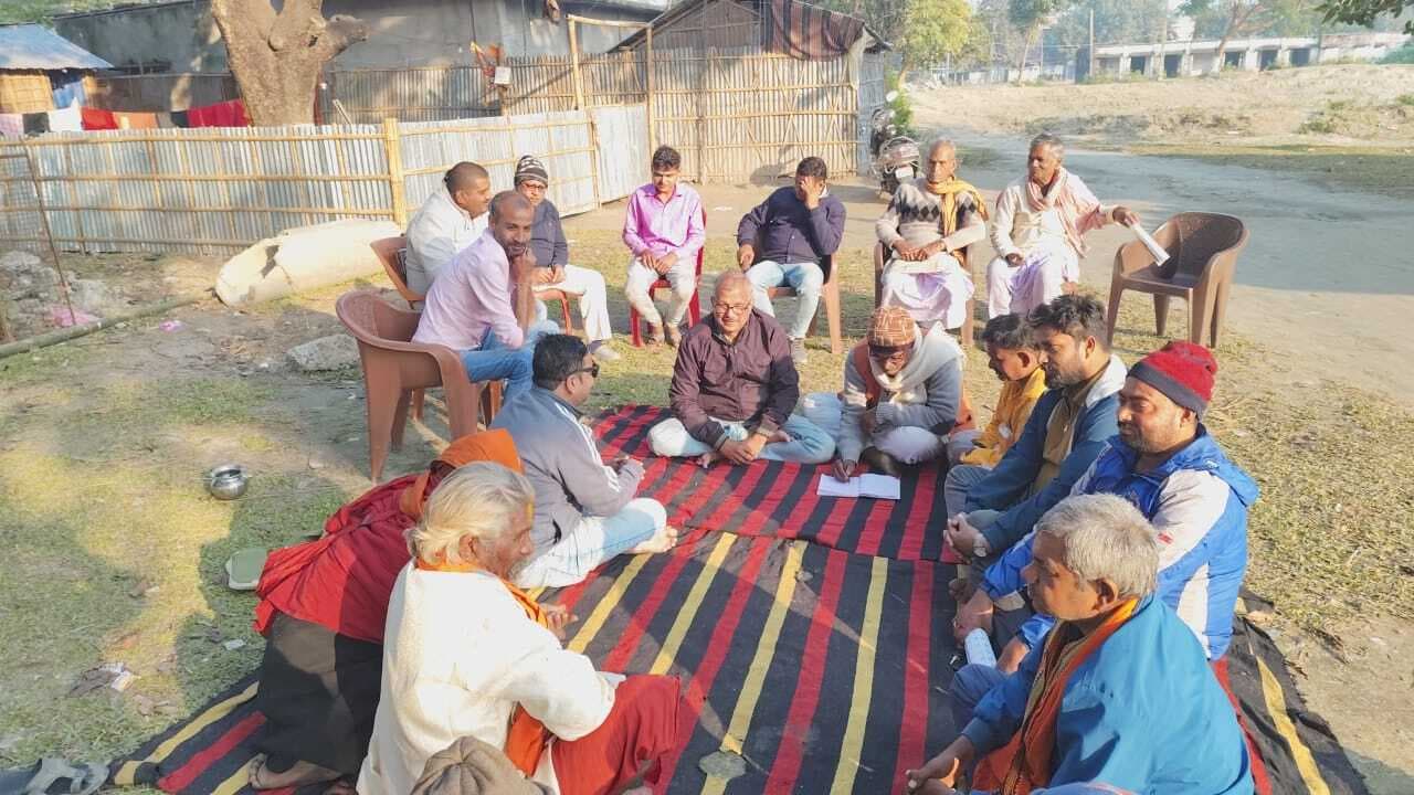 नवाह यज्ञ की सफलता को लेकर बैठक