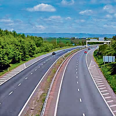 डिवाइडर के साथ चौड़ी होगी यहां की सड़कें, जाम से मिलेगी राहत