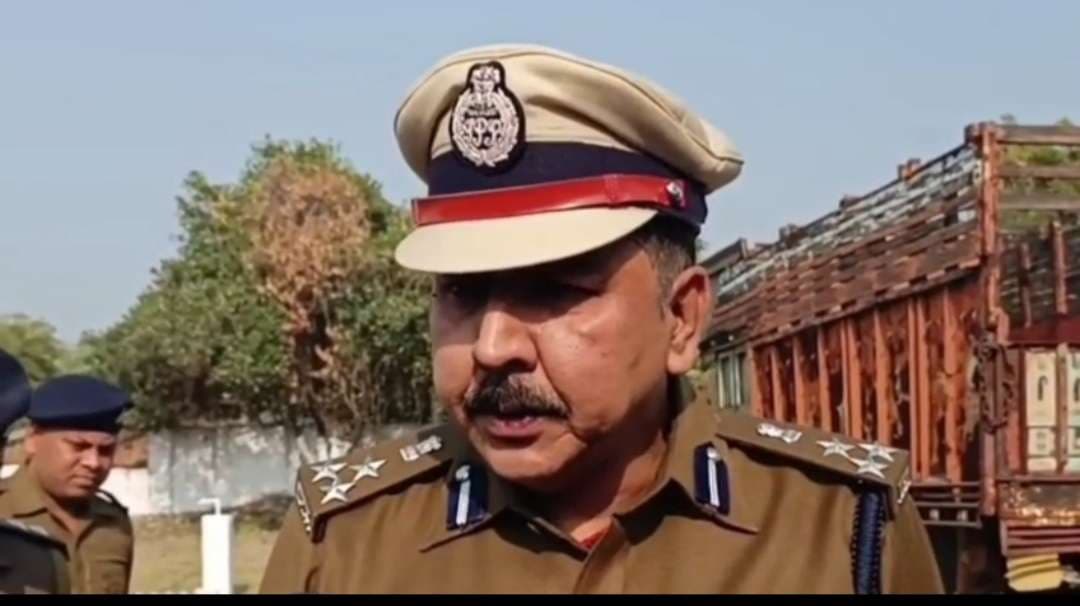 Dhanbad News: हिजाब व मास्क पहन ज्वेलरी शॉप में प्रवेश करने पर होगी कार्रवाई