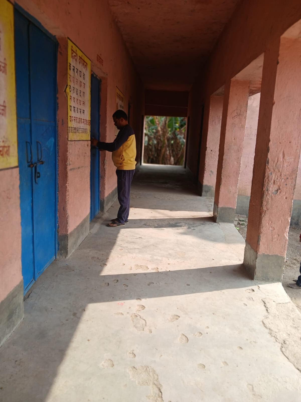 प्रधानाध्यापिका के अपहरण की कोशिश नाकाम, रंगदारी व मारपीट का भी मामला दर्ज