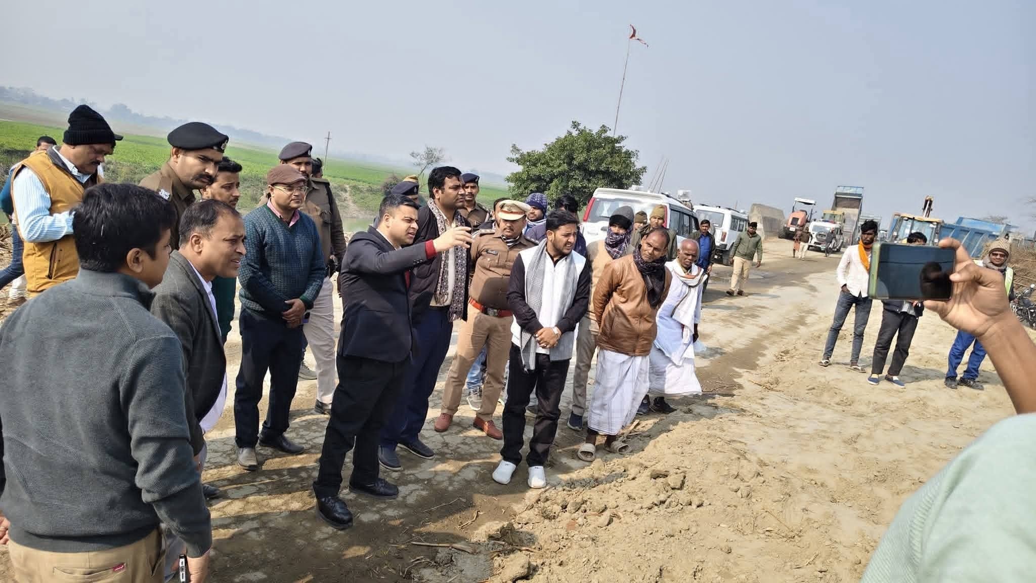 मुख्यमंत्री के संभावित दौरा को डीएम ने लिया जायजा