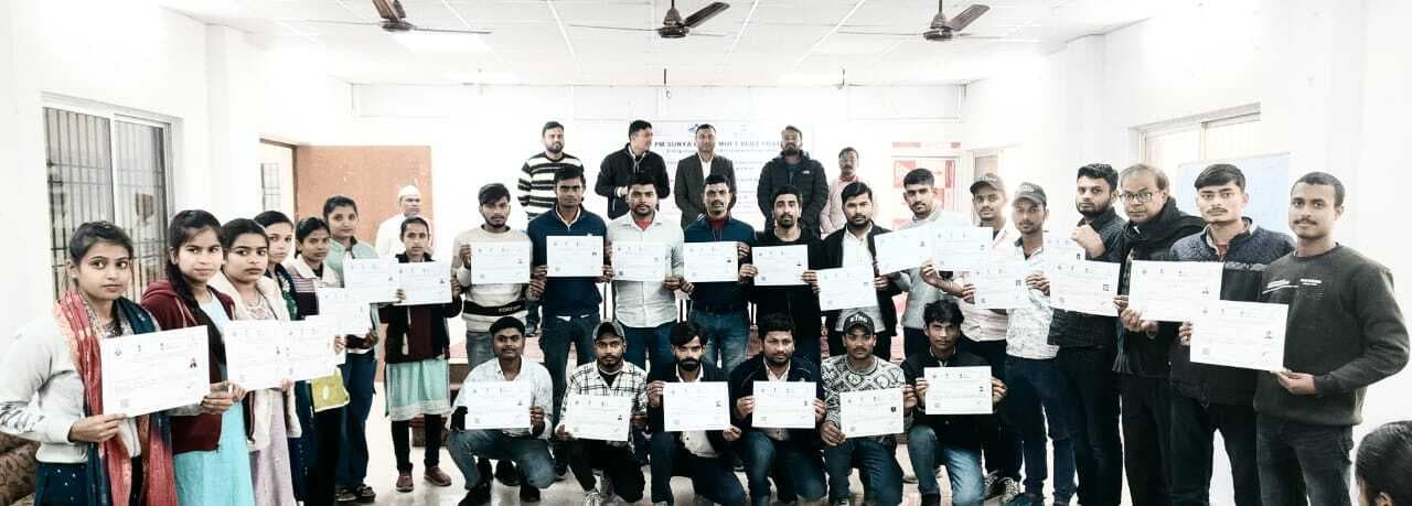 Samastipur News:प्रमाणपत्र वितरण के साथ सौर ऊर्जा प्रशिक्षण का हुआ समापन