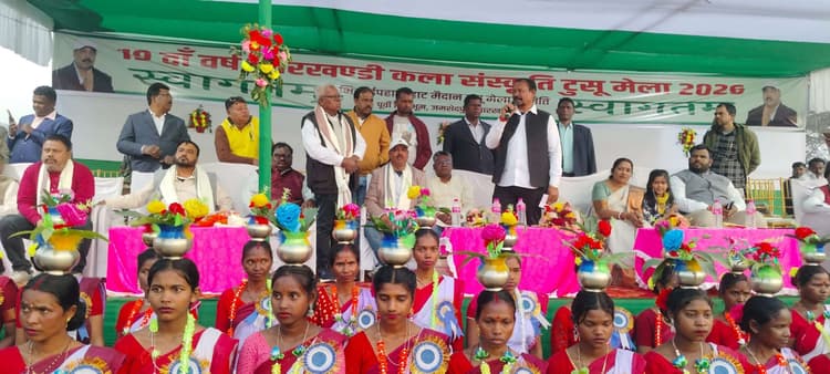 East Singhbhum News : झारखंड की बोली गीत और चाल नृत्य है : दीपक