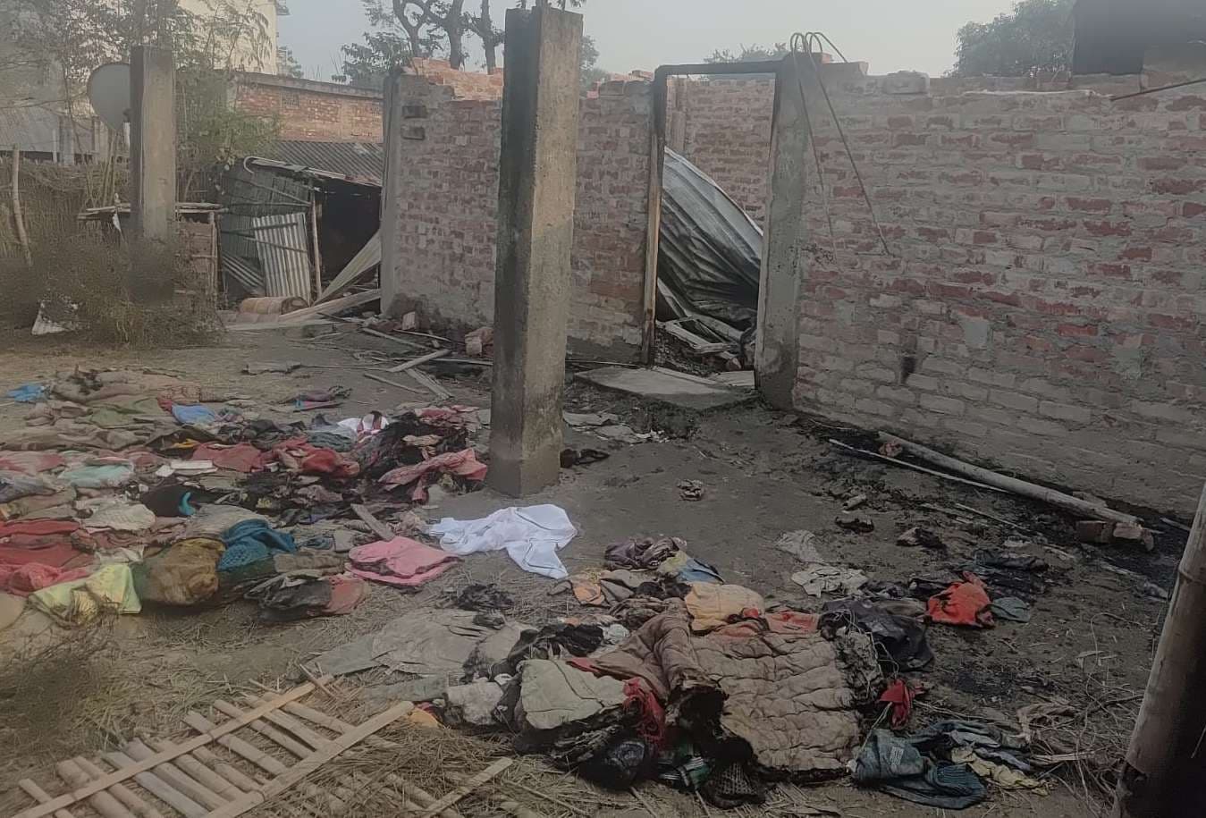 बिड़नियां में गैस रिसाव से पांच घर जले, लाखों की क्षति