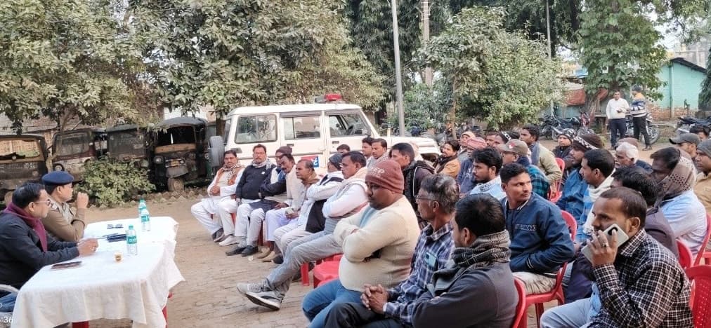 सरस्वती पूजा को लेकर भवानीपुर थाना में शांति समिति की बैठक