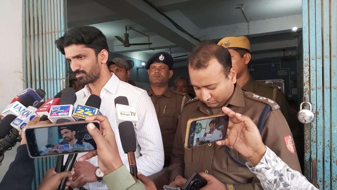 फरक्का बीडीओ ऑफिस में तोड़-फोड़ मामले में पांच गिरफ्तार