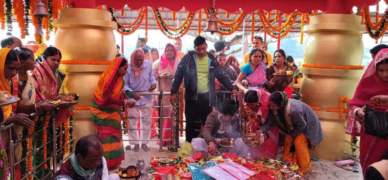 सिल्ली के डुमरटांड़ में श्मशान काली की पूजा संपन्न