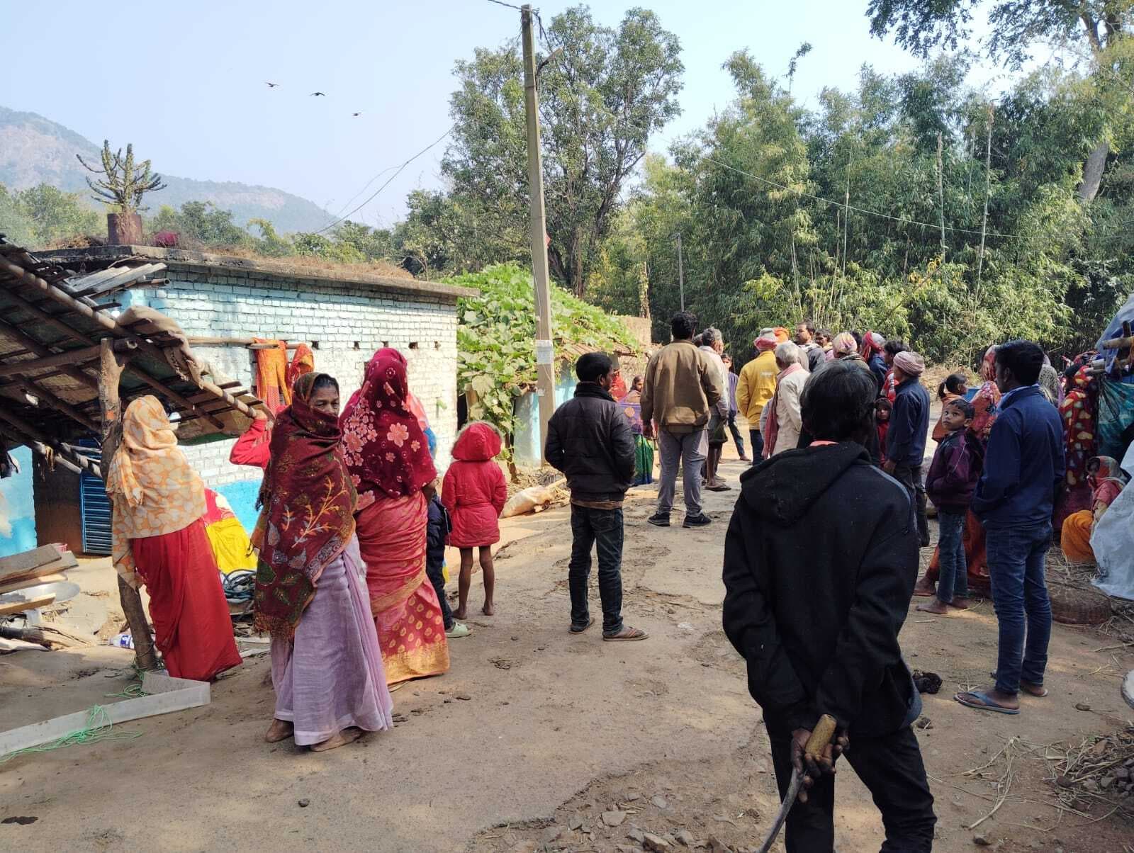 हादसे में घायल युवक की धनबाद ले जाने के दौरान मौत