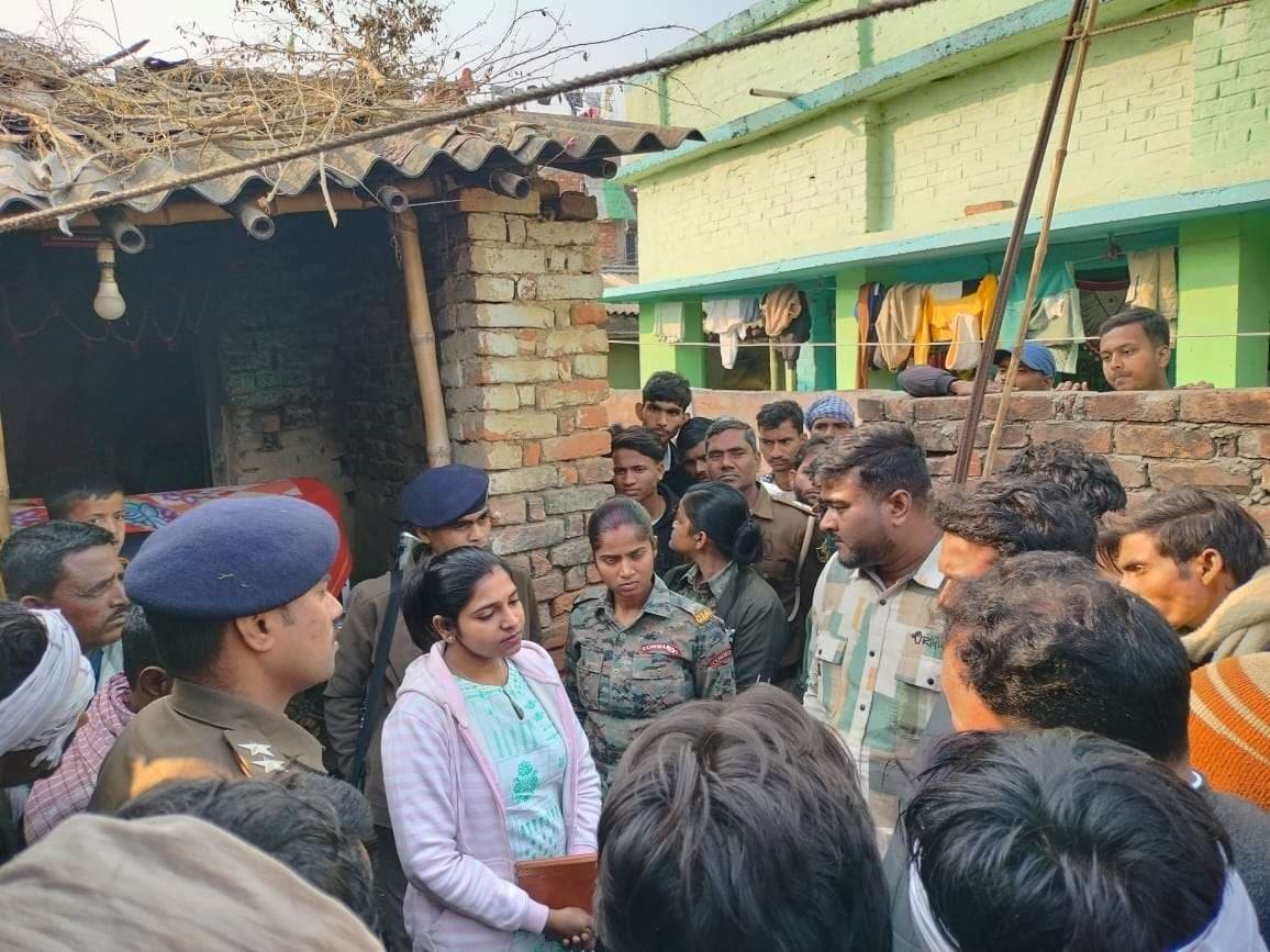 Madhubani News : घटना के 40 घंटे बाद पहुंची एफएसएल टीम, साक्ष्य नहीं मिलने से खाली हाथ लौटी