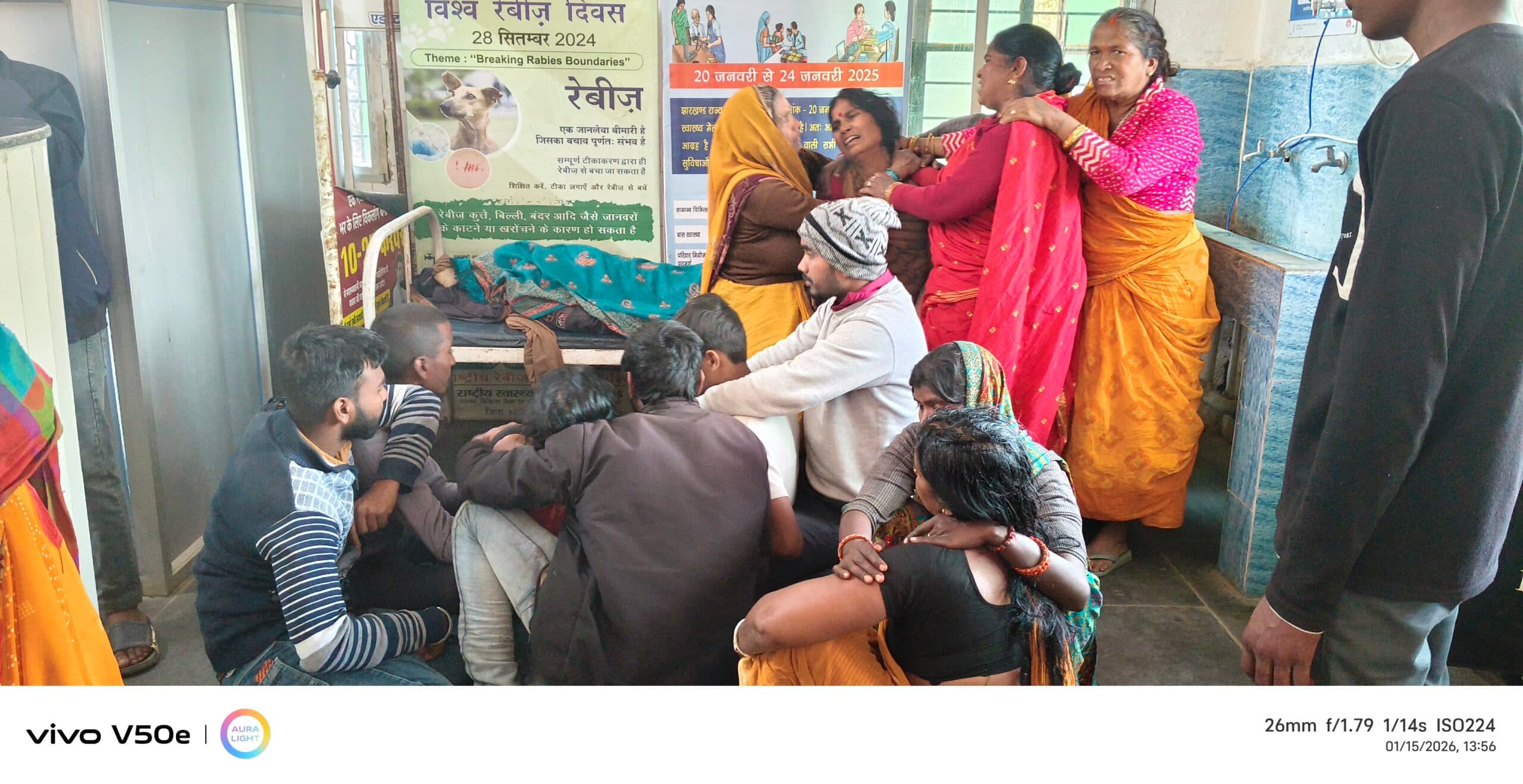 Giridih News :बेंगाबाद में टेंपो से दबकर छात्र की मौत, गिरिडीह में बाइक की टक्कर से गयी युवक की जान