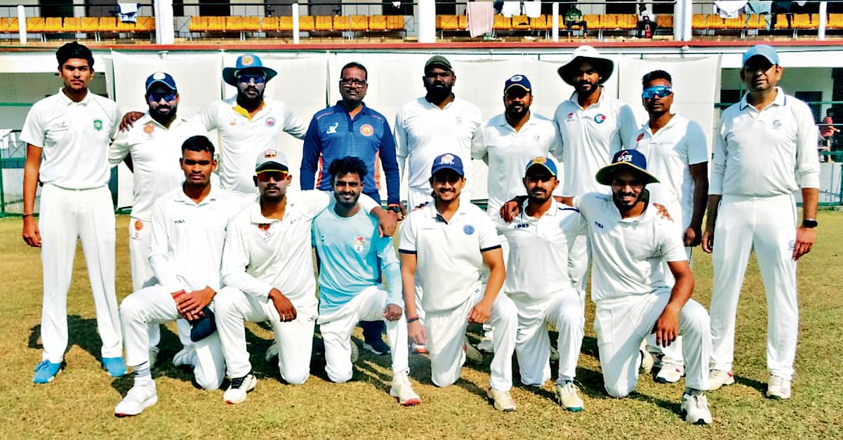 Chaibasa News : प्रताप क्रिकेट क्लब को हराकर सेरसा चक्रधरपुर क्वाफा में