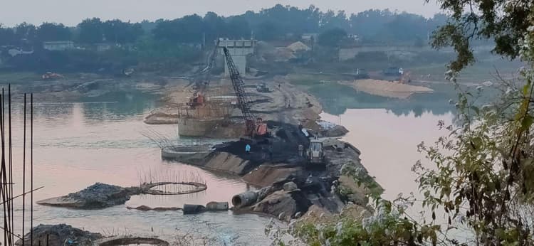 Rourkela News: विकास की दौड़ में पड़ोसी जिलों से पिछड़ता जा रहा सुंदरगढ़