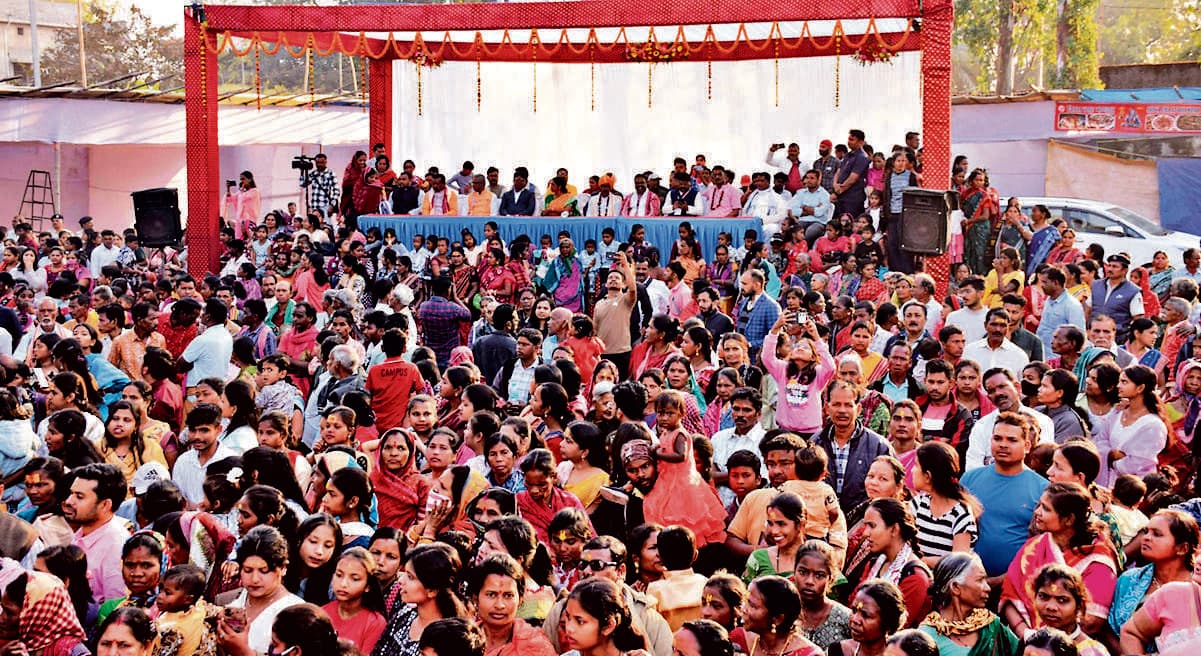 Sambalpur News: बाबा धवलेश्वर और प्रभु मदन मोहन की मित्रता का अलौकिक नजारा देखने उमड़े हजारों श्रद्धालु