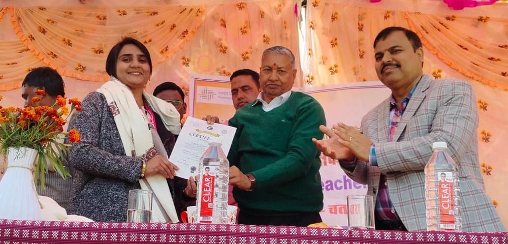 बालिका शिक्षा समाज के समग्र विकास की कुंजी: सांसद