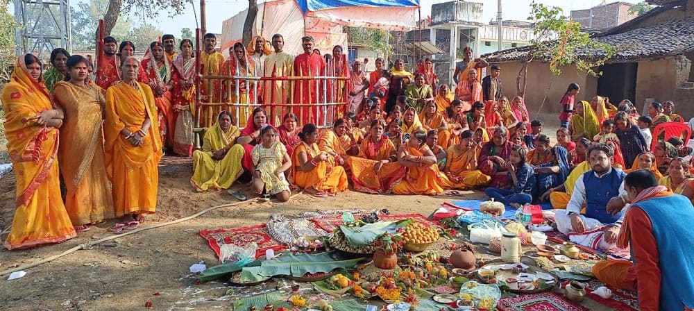 श्री श्री 108 रूद्रचंडी महायज्ञ को लेकर ध्वजारोहण