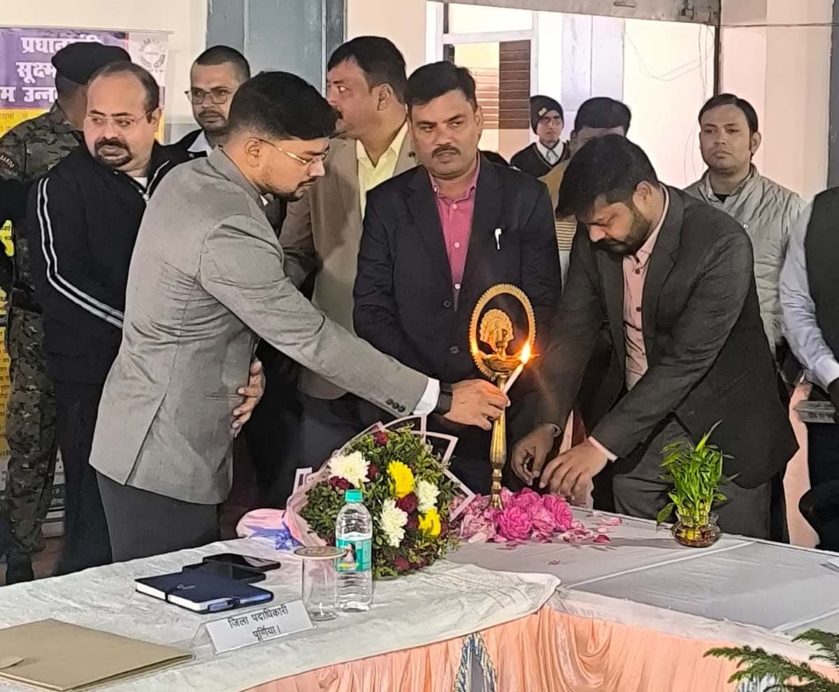 उद्यमियों को हर संभव सहयोग मिलेगा, दिक्कत हो तो मिलें : डीएम