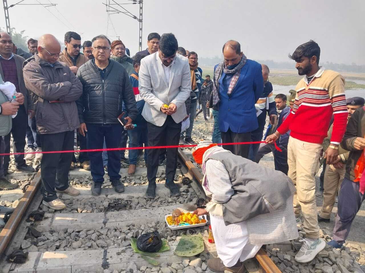 बैजनाथपुर अन्दौली-न्यू झाझा रेलखंड पर सफल सीआरएस निरीक्षण, 110 की रफ्तार से दौड़ी स्पेशल ट्रेन,