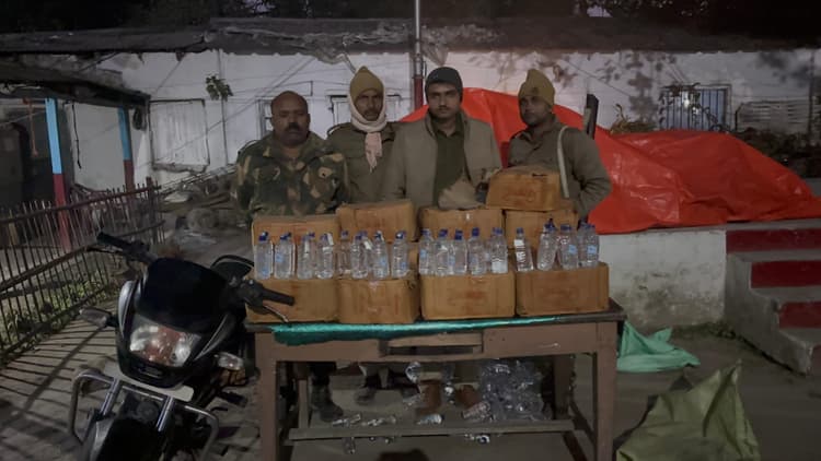 बनेलीपट्टी से 570 बोतल शराब बरामद, तस्कर फरार
