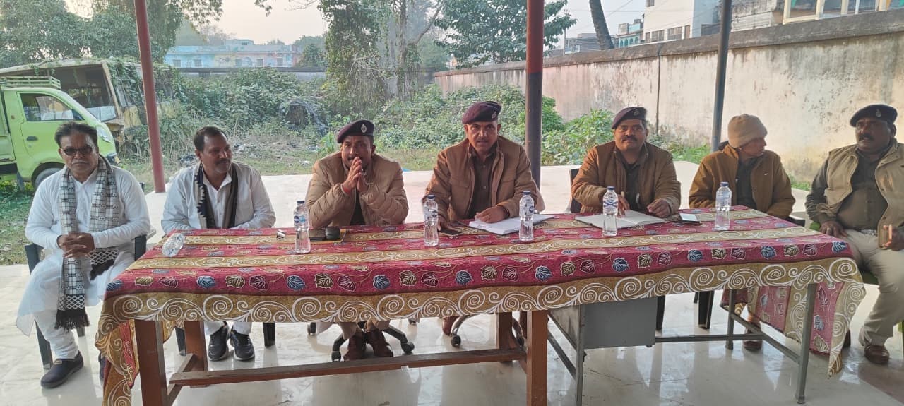 सरस्वती पूजा को लेकर गोगरी थाना में शांति समिति की बैठक