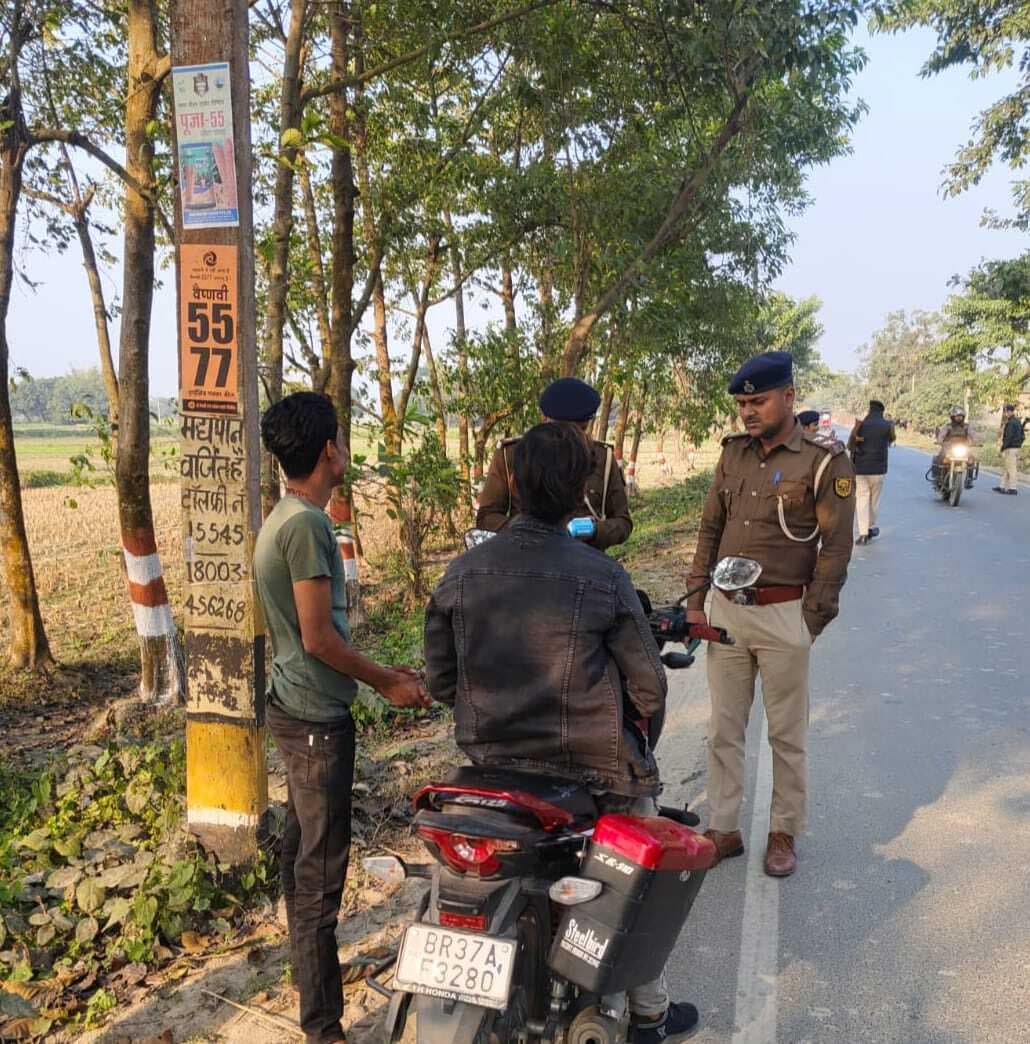 यातायात नियमों का उल्लंघन करने वाले 20 चालकों का कटा चालान