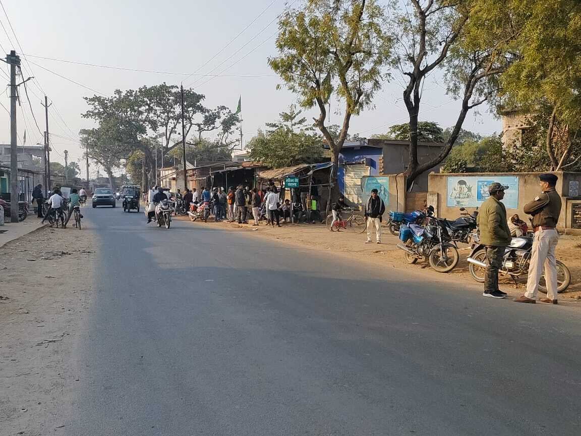 लालगढ़ में तीसरे दिन भी पुलिस-प्रशासन है मुस्तैद