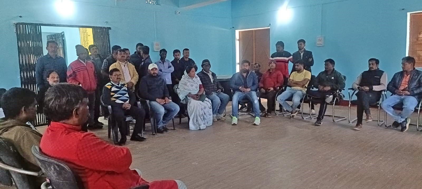 पुलिस की कार्रवाई से संतुष्ट विजय केशरी के स्वजनों ने बंद वापस लिया