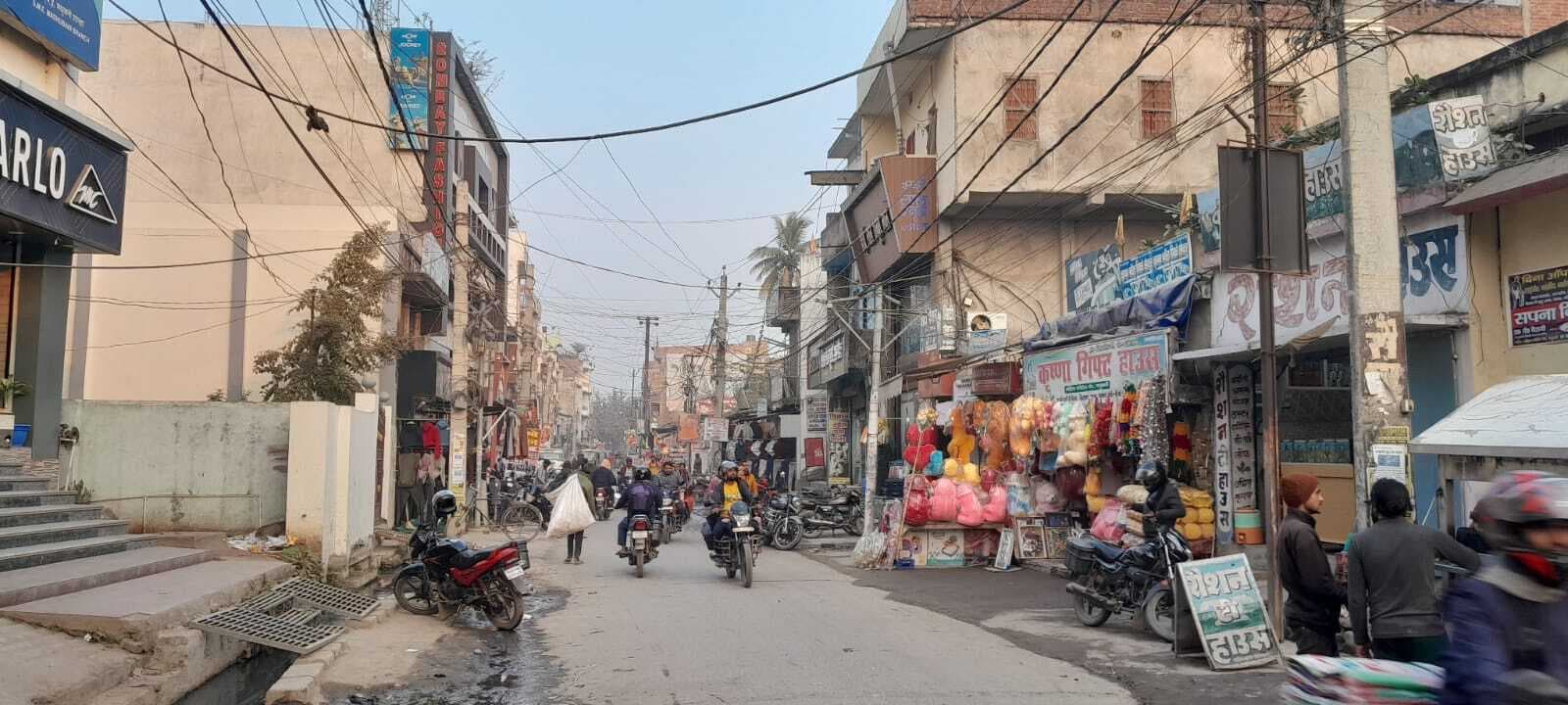 Madhubani News : नगर निगम का कड़ा रुख : बिना ट्रेड लाइसेंस वाली दुकानें होंगी सील, चलेगा विशेष अभियान