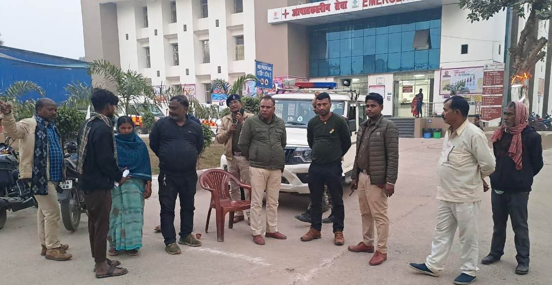 अर्थी पर बंधा शव गंगा किनारे मिलने से सनसनी