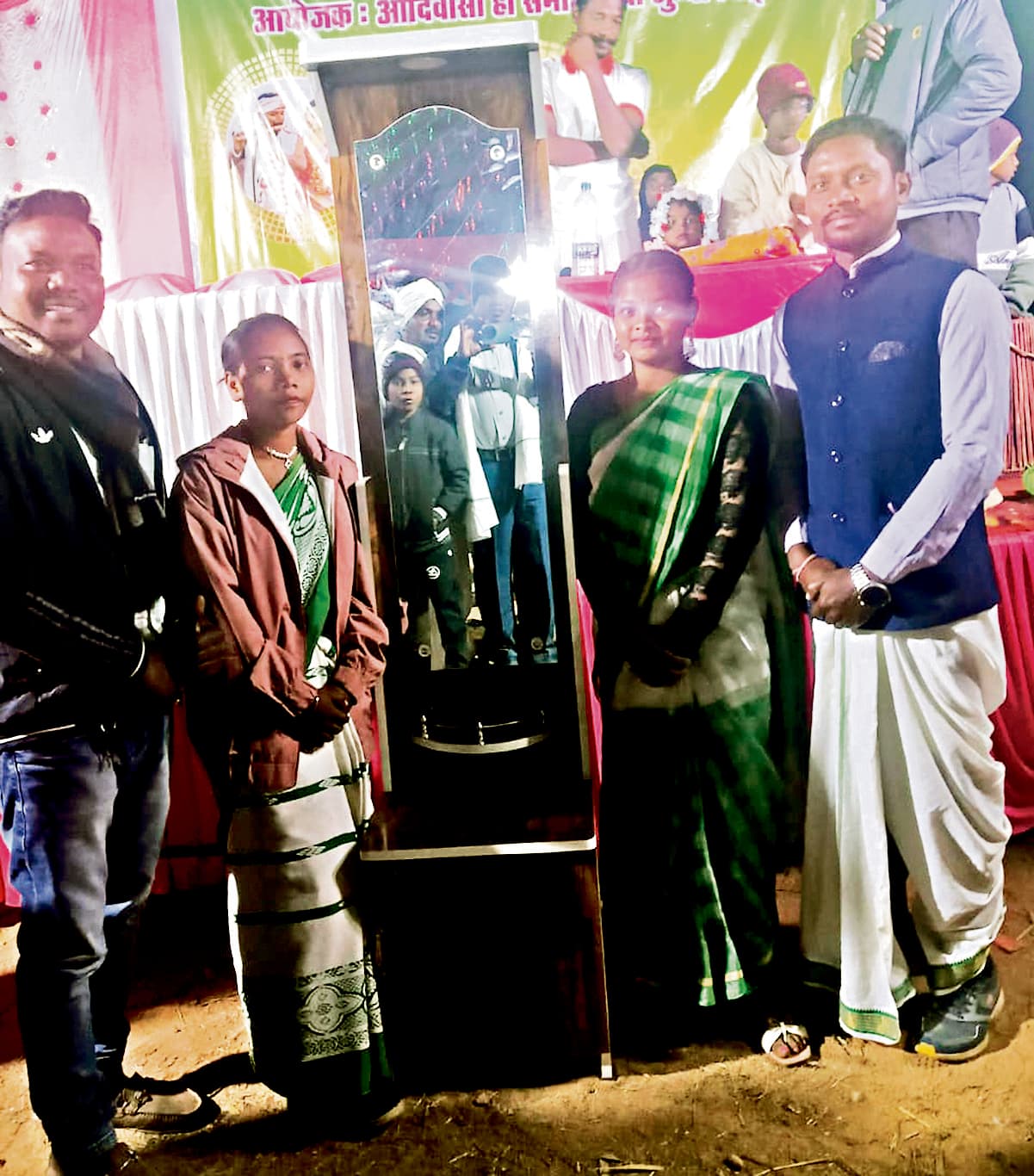 Seraikela Kharsawan News : संस्कृति संरक्षण व शिक्षा पर जोर दे समाज के लोग : सोनाराम बोदरा