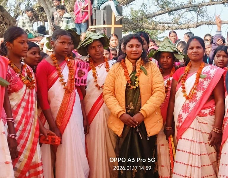 बनियाडीह में वनपट्टा कार्यालय का उदघाटन