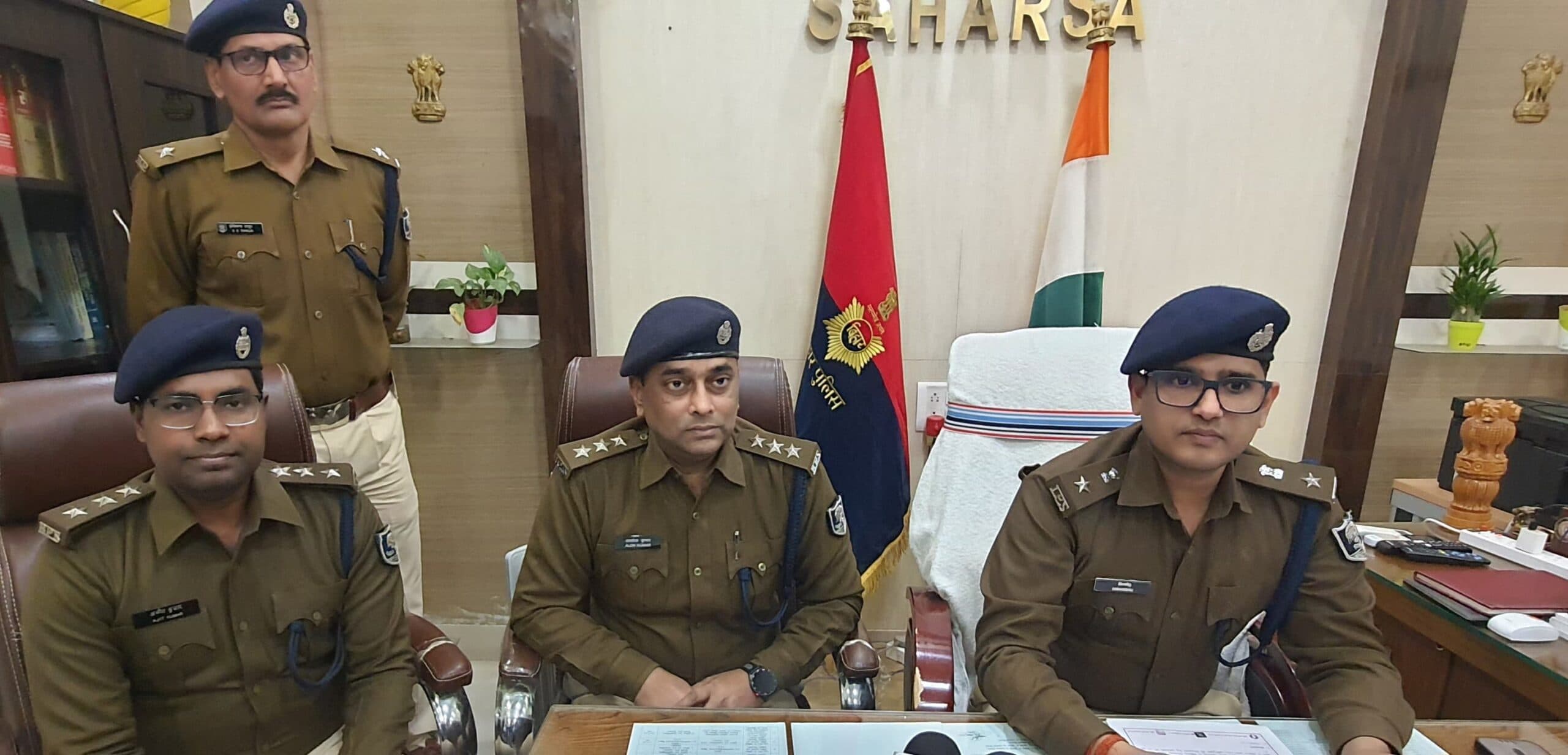 25 हजार रुपये का इनामी व नौ कांडों में वांछित कुख्यात गिरफ्तार