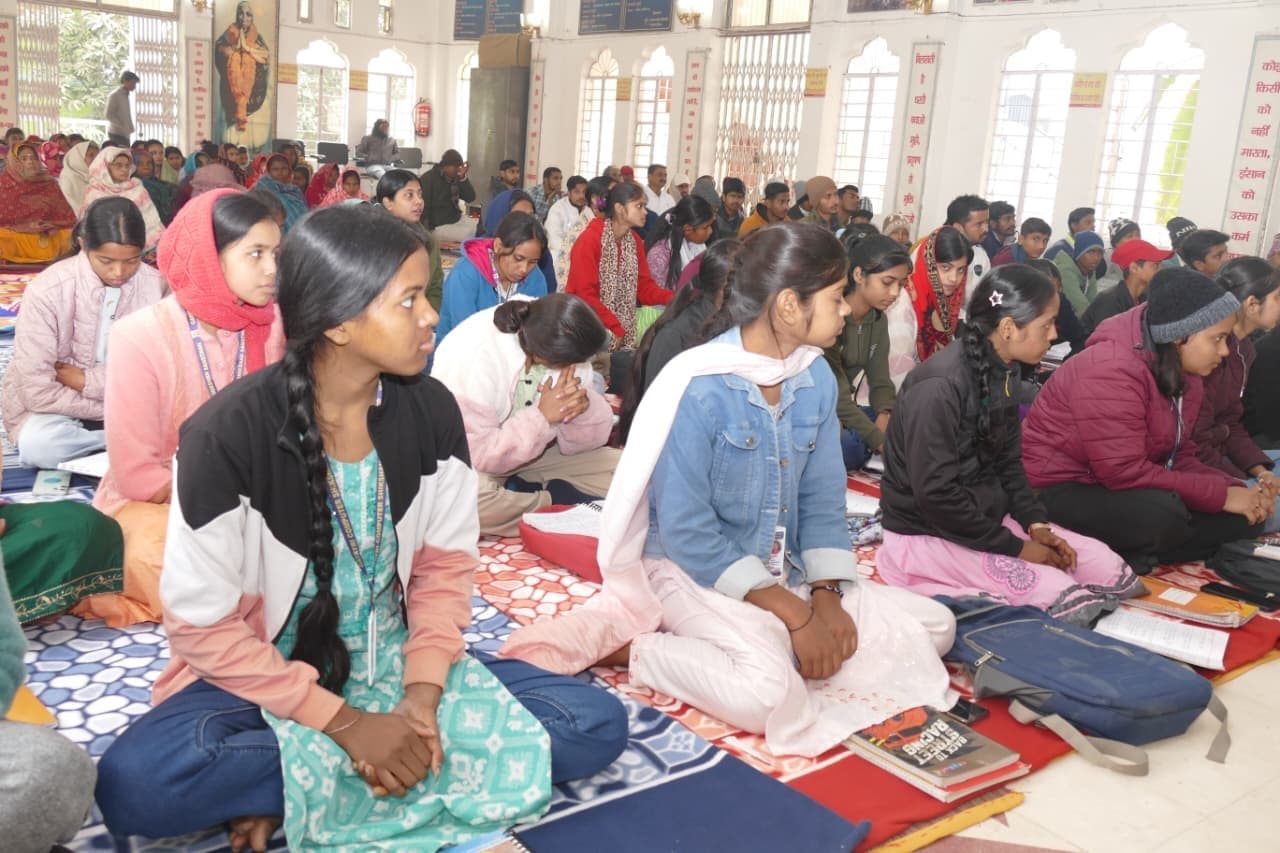 सामाजिक रूप से सभी यहां अपने हैं व अपनों का सम्मान है : डॉ अरुण