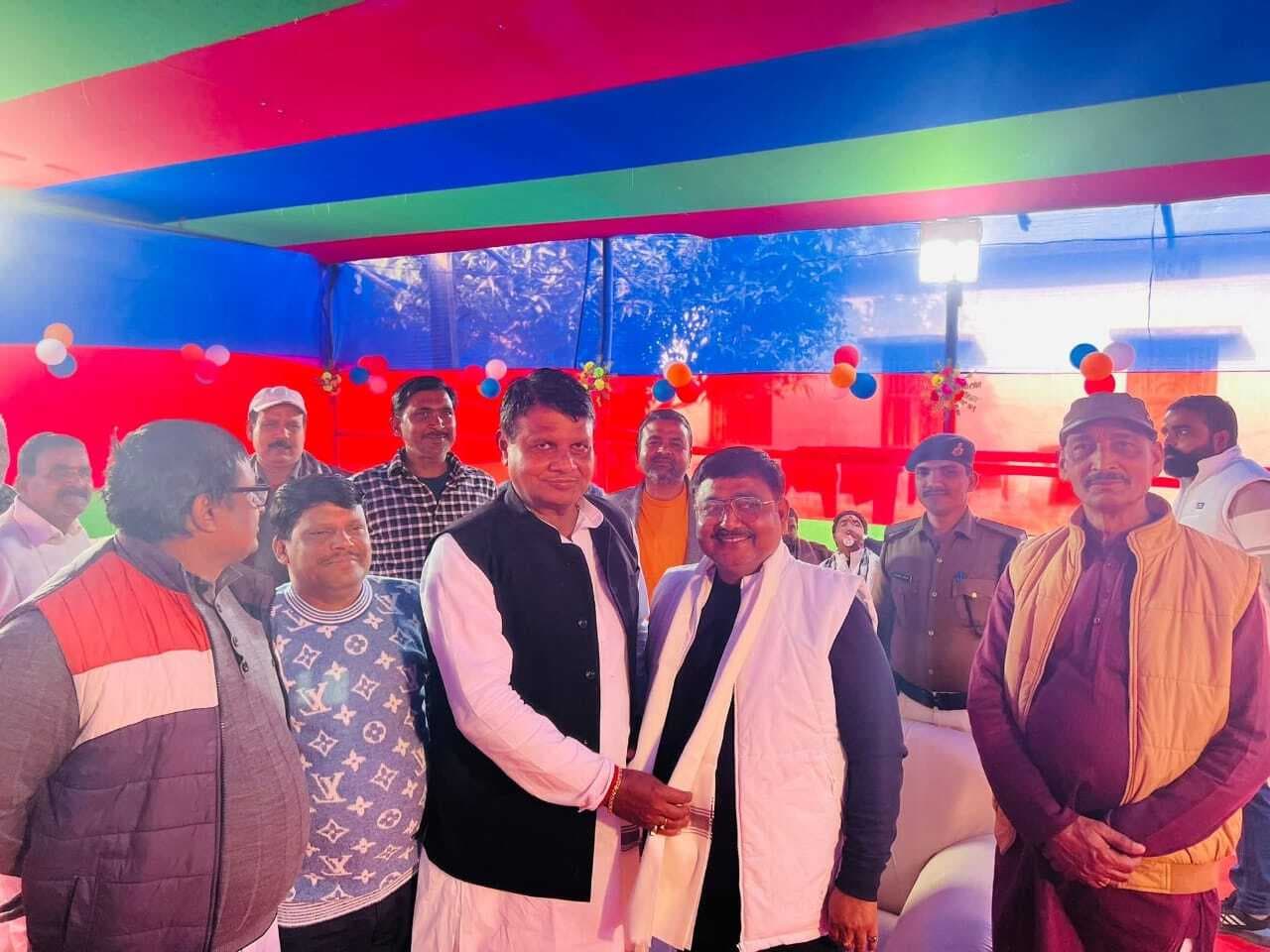 दही-चूड़ा भोज में एनडीए कार्यकर्ताओं व आमजन की उमड़ी भीड़