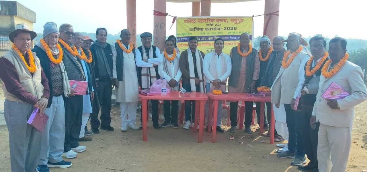 बुजुर्ग हमारे समाज की धरोहर हैं : एसडीओ