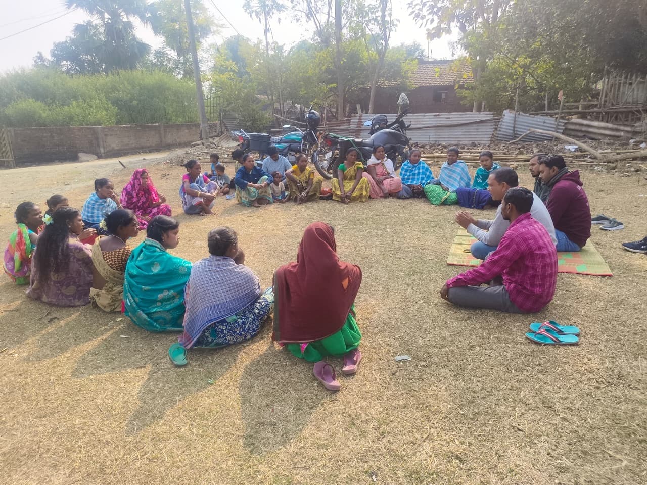 फसल कटाई, उत्पाद खरीद और आजीविका सुदृढ़ीकरण पर हुई विस्तृत चर्चा