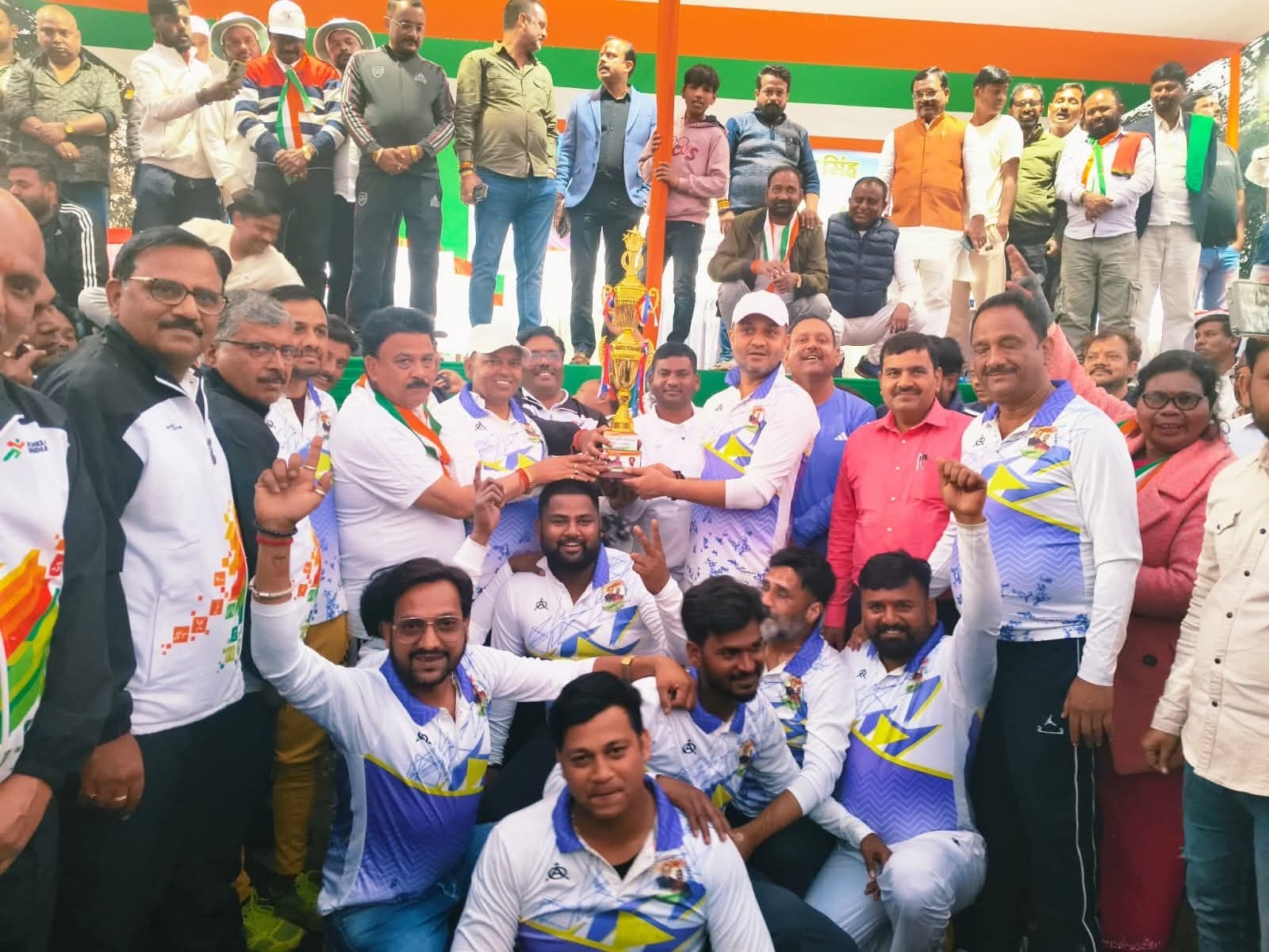 Bokaro News : विधायक इलेवन ने पुलिस प्रशासन को हराया