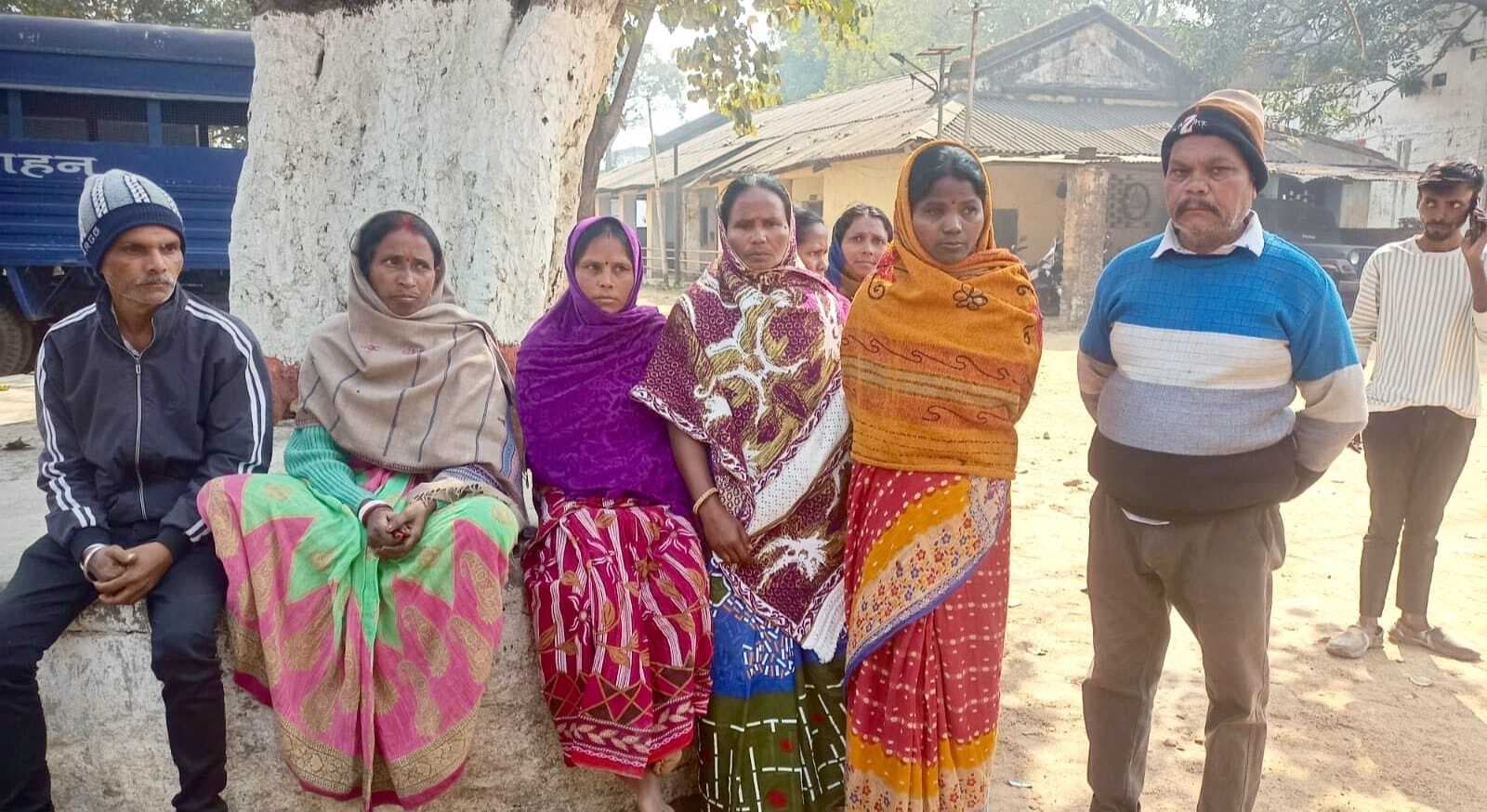 East Singhbhum News : सड़क पार कर रहे अधेड़ को बाइक सवार ने धक्का मारा, गयी जान