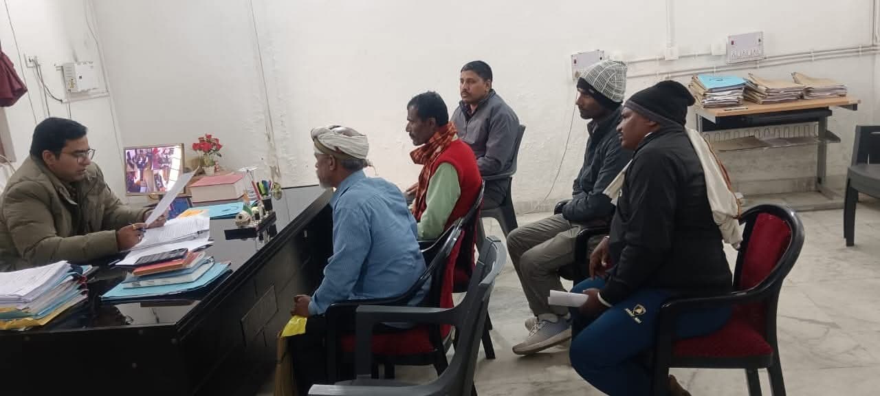 जन सुनवाई में एसडीपीओ ने सुनी फरियादियों की समस्याएं, त्वरित समाधान के निर्देश