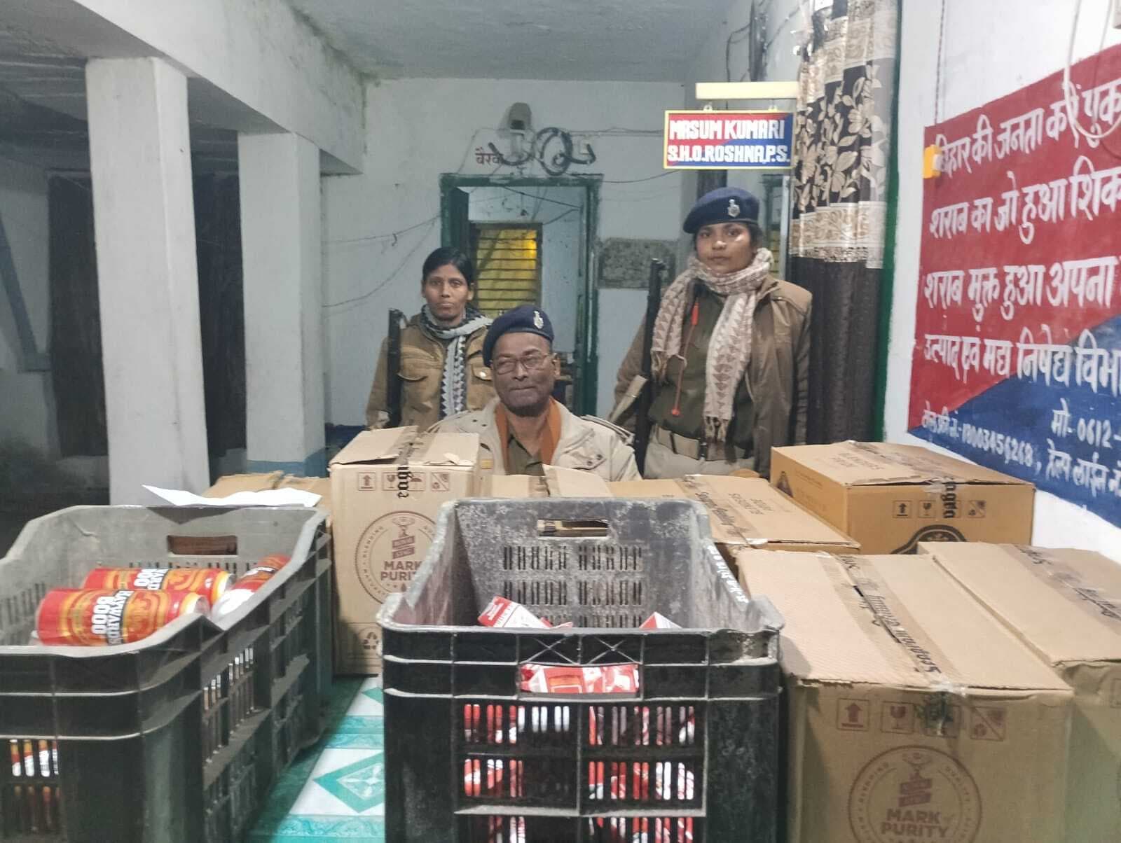 ऑटो से 86.880 लीटर विदेशी शराब बरामद, तस्कर फरार