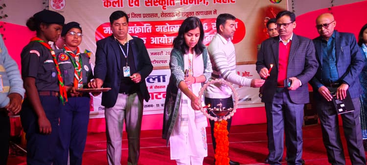 जिले को शत-प्रतिशत साक्षर बनाने का लिया संकल्प