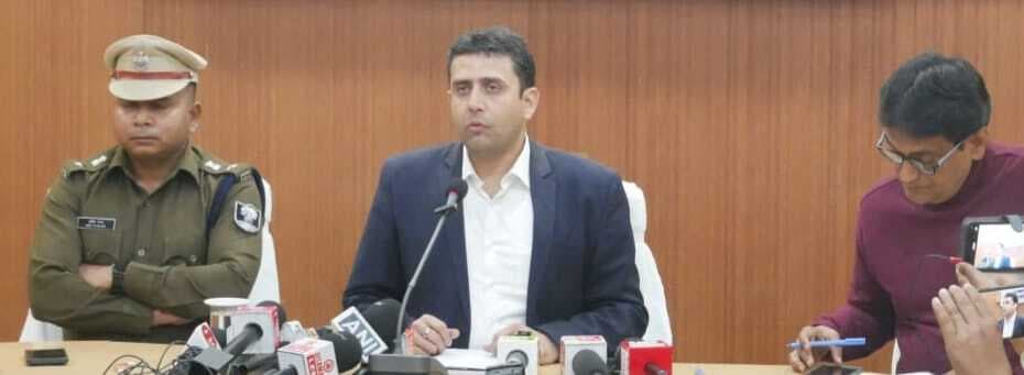 नागरिकों को मिलने वाली सुविधाएं बनेंगी सुलभ : डीएम