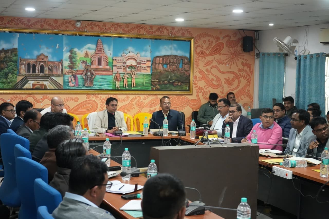 खनन मापी प्रतिवेदनों के आधार पर अवैध खनन के खिलाफ सीओ करें कार्रवाई : डीसी