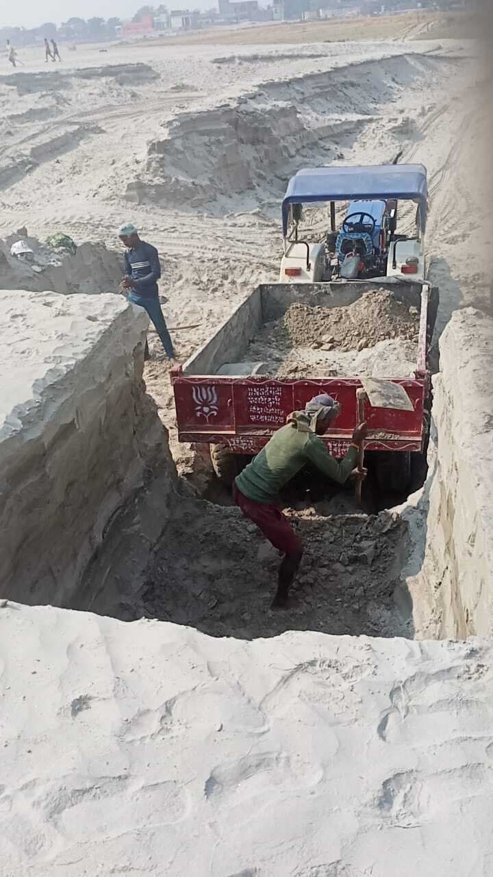 खनन विभाग को फिर नहीं मिला 22 गंगा बालू घाटों के संवेदक, धड़ल्ले से जारी है अवैध उत्खनन