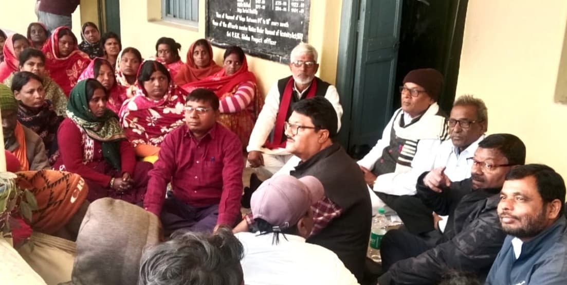 Bokaro News : कोलकर्मी की मौत, शव के साथ दिया धरना