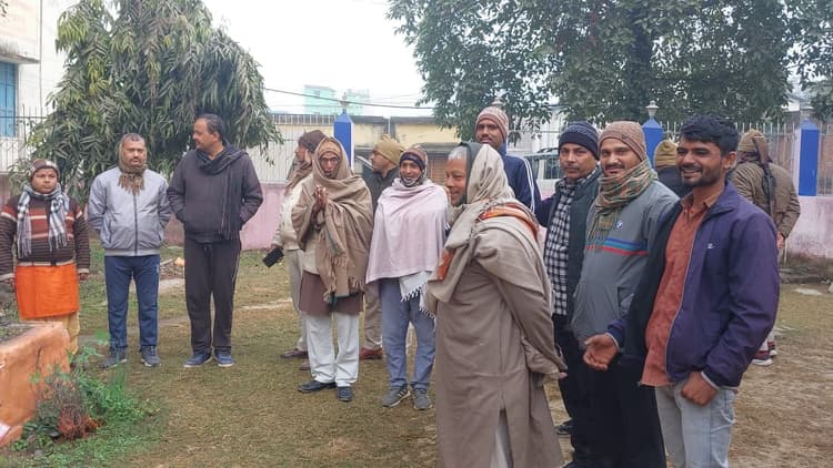 शिव-पार्वती मंदिर में चोरी, भगवान भी चोरों से नहीं रहे सुरक्षित