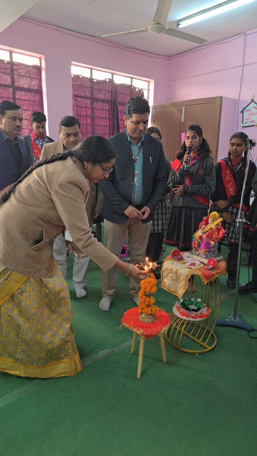 बोर्ड परीक्षा में अच्छा परिणाम लाने का दिया मूल मंत्र